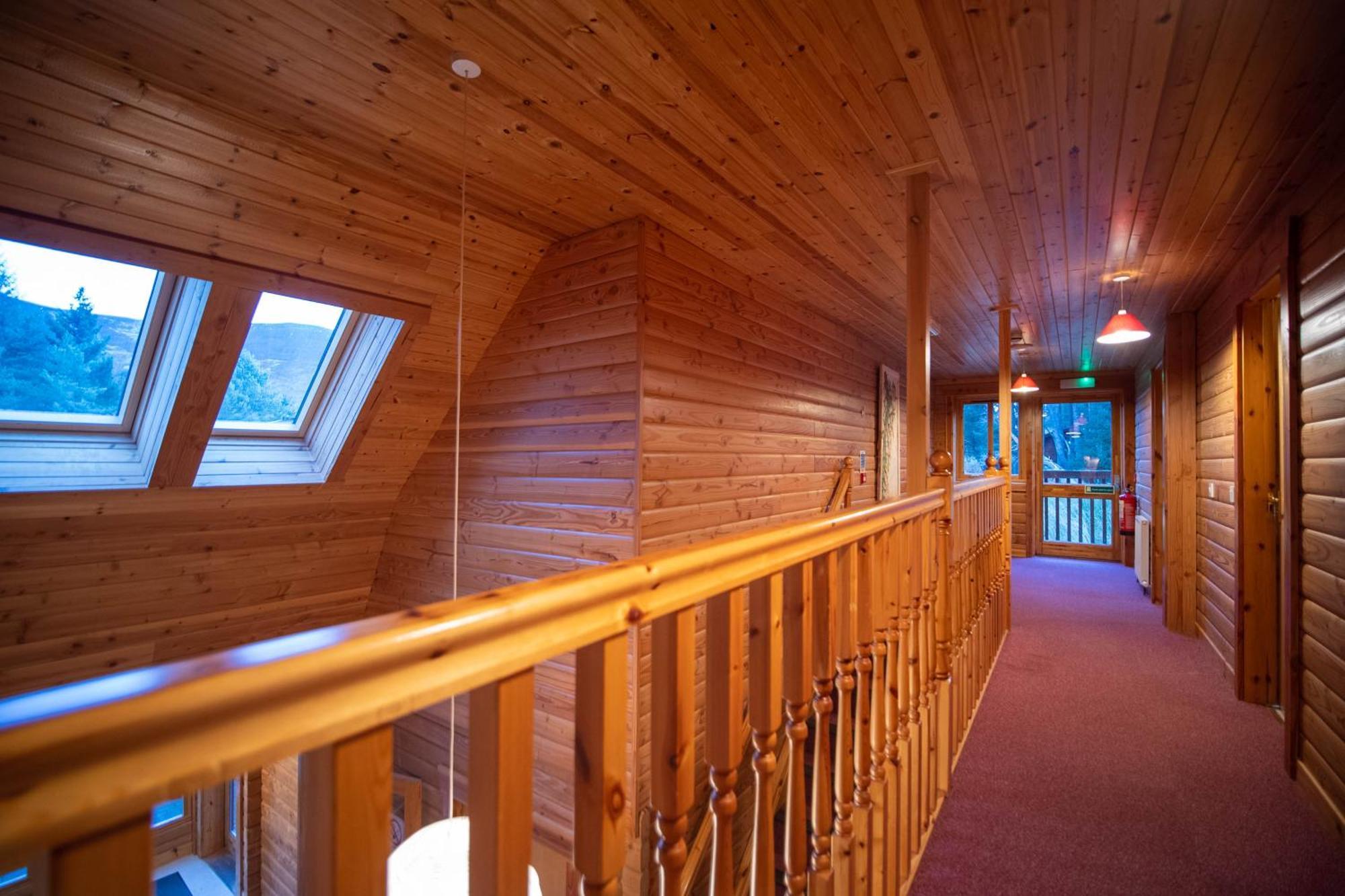 Badaguish Forest Lodges And Camping Pods Aviemore Buitenkant foto