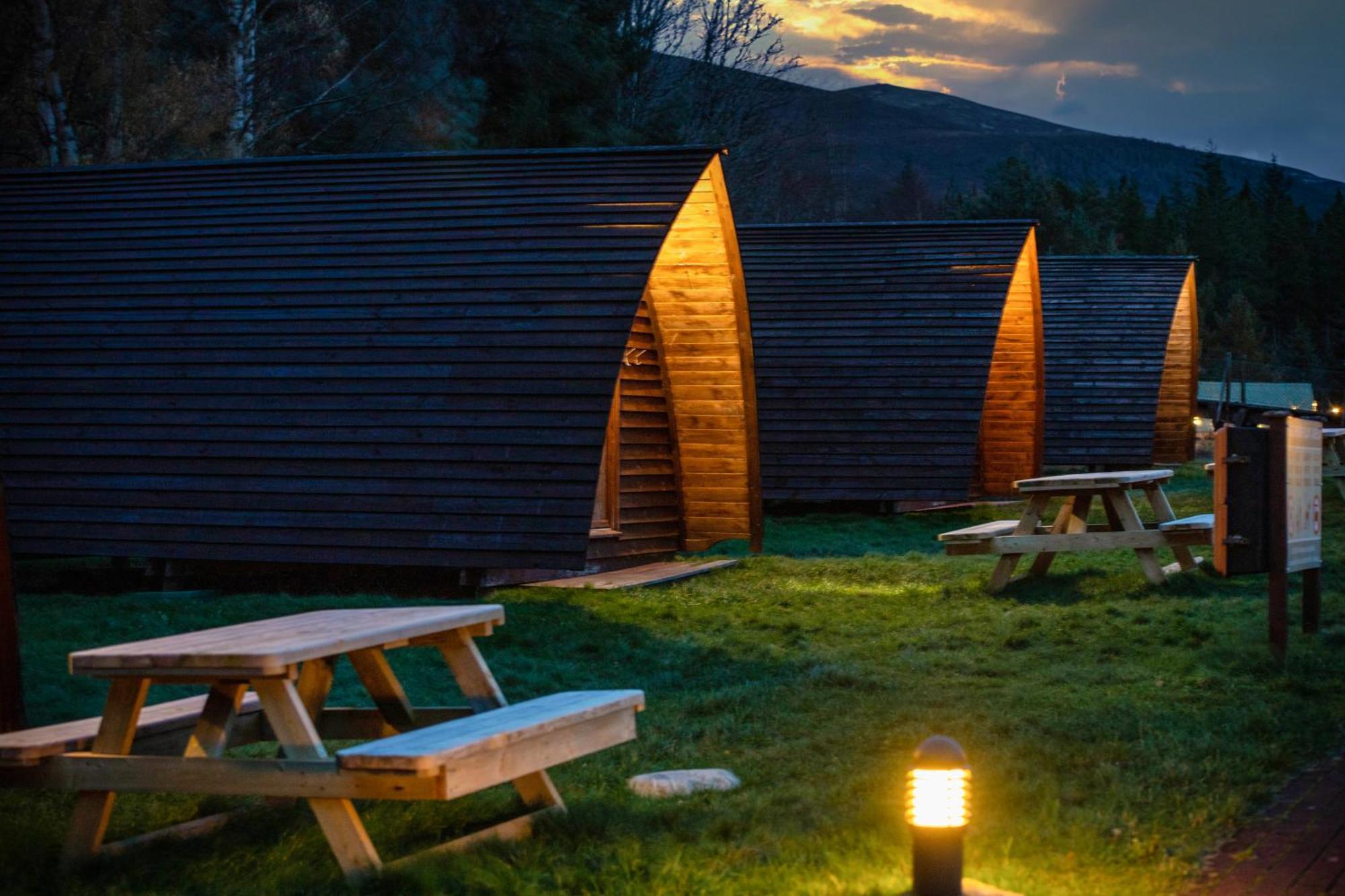 Badaguish Forest Lodges And Camping Pods Aviemore Buitenkant foto